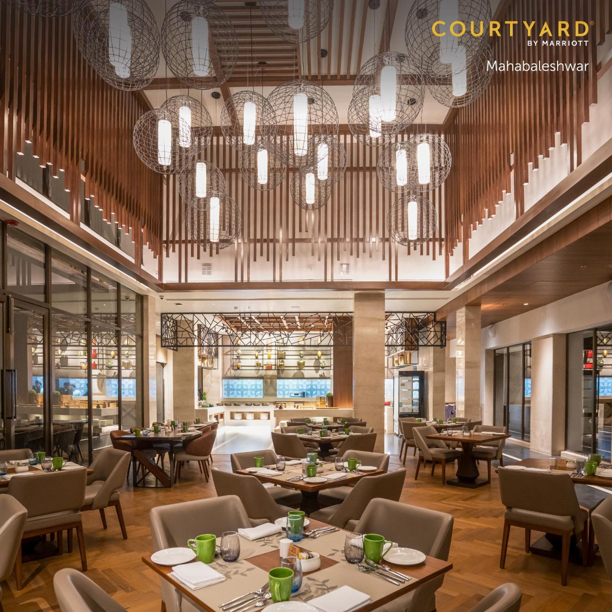 Hotel Courtyard By Marriott Mahābaleshwar Esterno foto