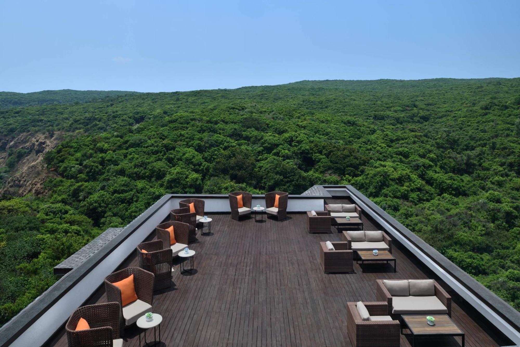 Hotel Courtyard By Marriott Mahābaleshwar Esterno foto