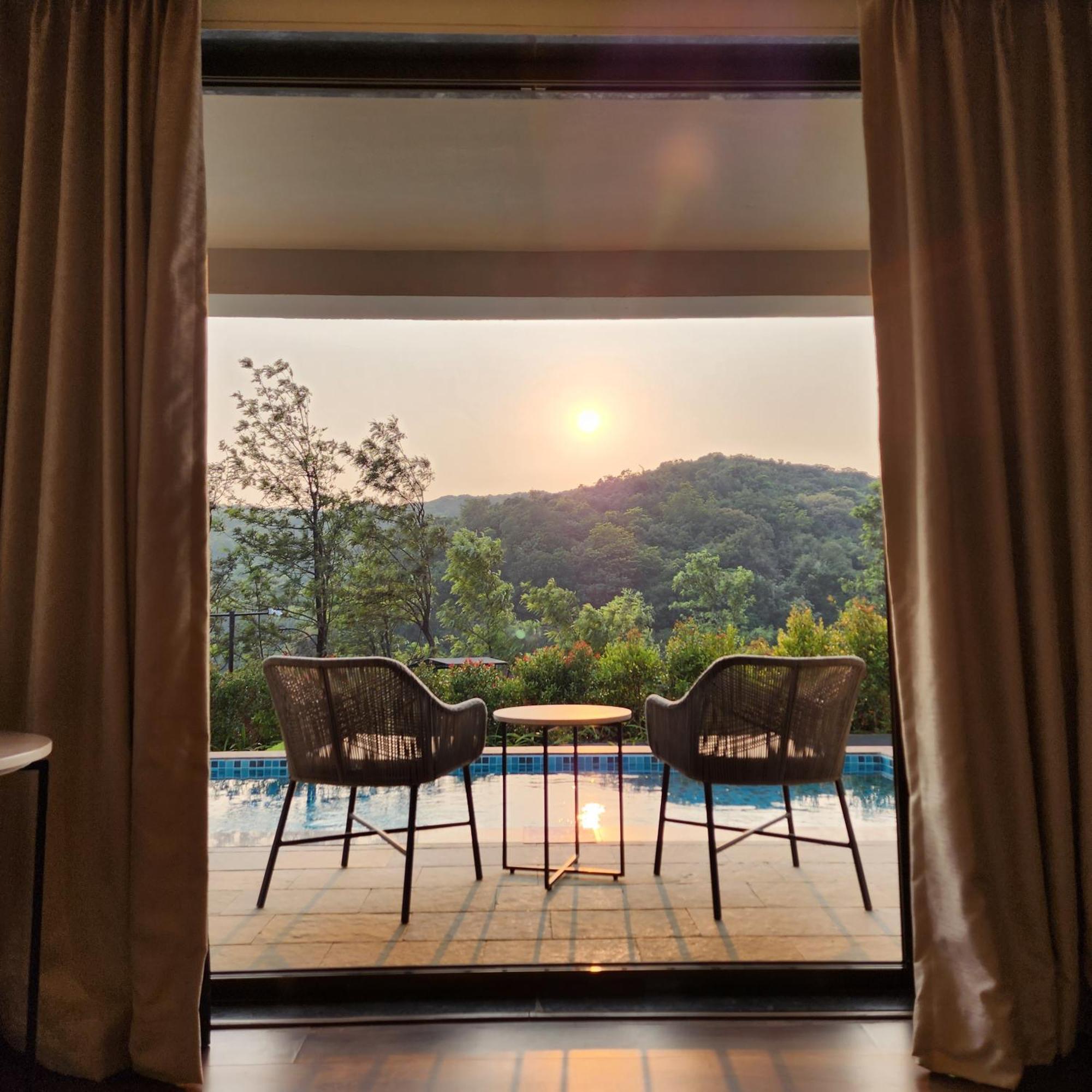 Hotel Courtyard By Marriott Mahābaleshwar Esterno foto